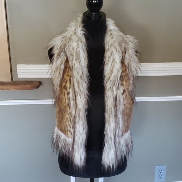 Jackets & Blazers - Faux Fur Reversible Vest